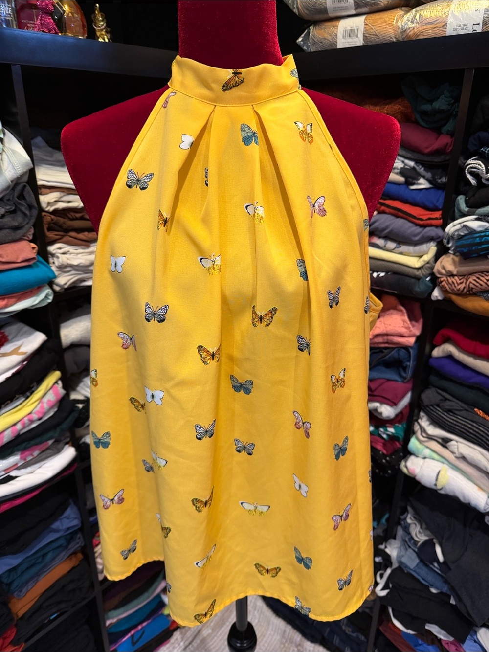 #577. 🪷 yellow butterfly blouse. 1x